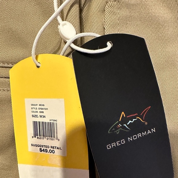 NWT Greg Norman Golf Shorts - Picture 4 of 4